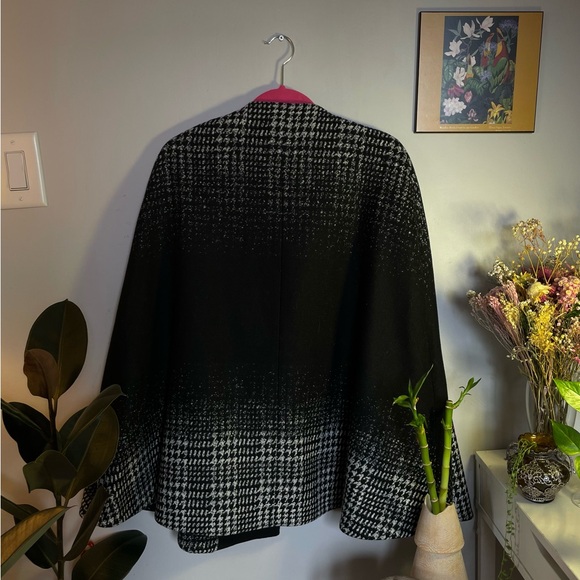 Ted Baker London - Picture 3 of 4